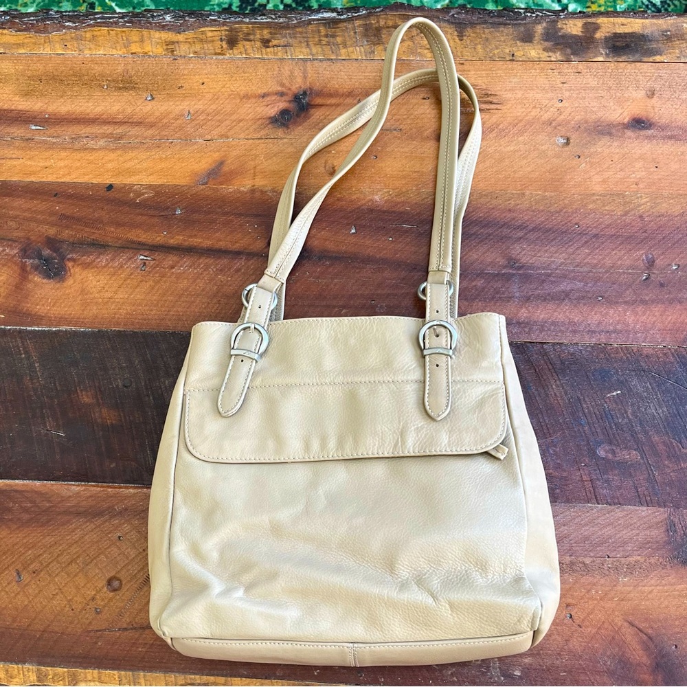 Stone Mountain leather purse